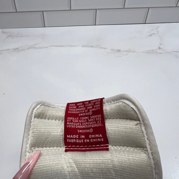 Nike Retro Air Jordan Chicago Red 1s 1 2016 GS - Picture 9 of 10